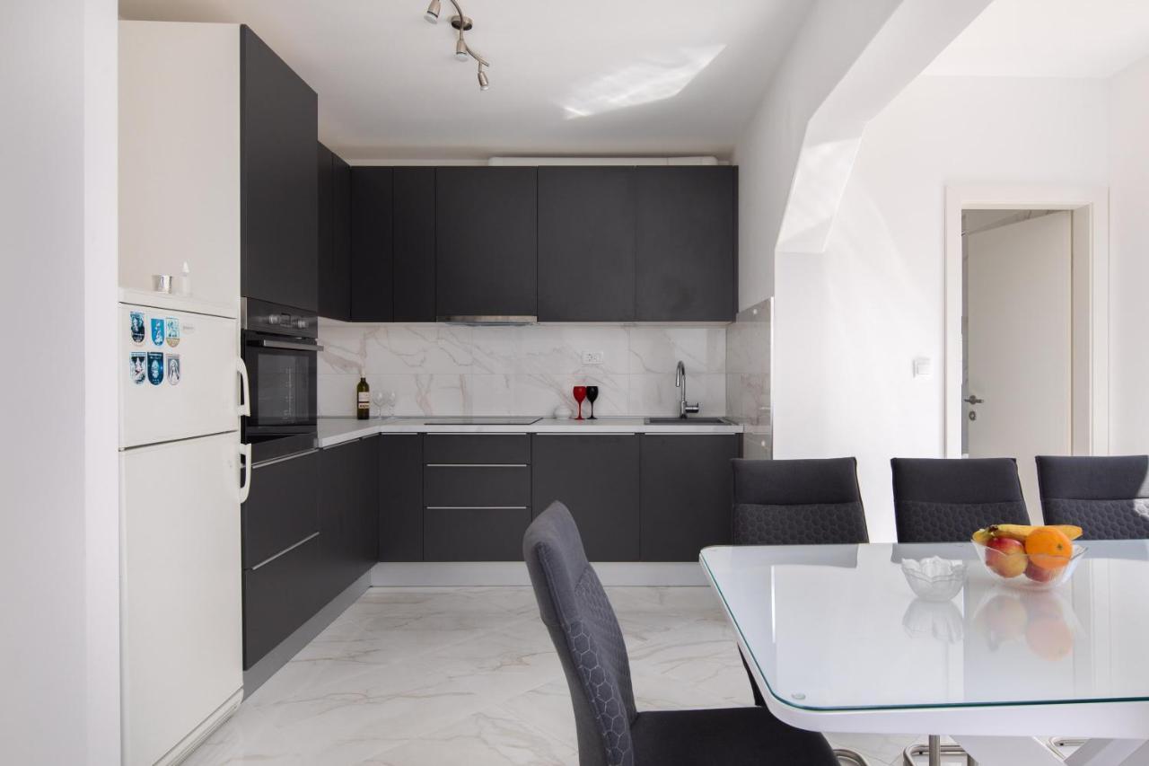 City Apartment Domagoj Omiš Εξωτερικό φωτογραφία